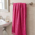 PREMIUM STRIPED BATH TOWEL| WHITE BORDER PRINT| PINK & WHITE | 70x140| STRIPED