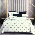 MODERN COTTON BEDDING SET WITH PEACOCK FEATHER MOTIF (108 X 108)