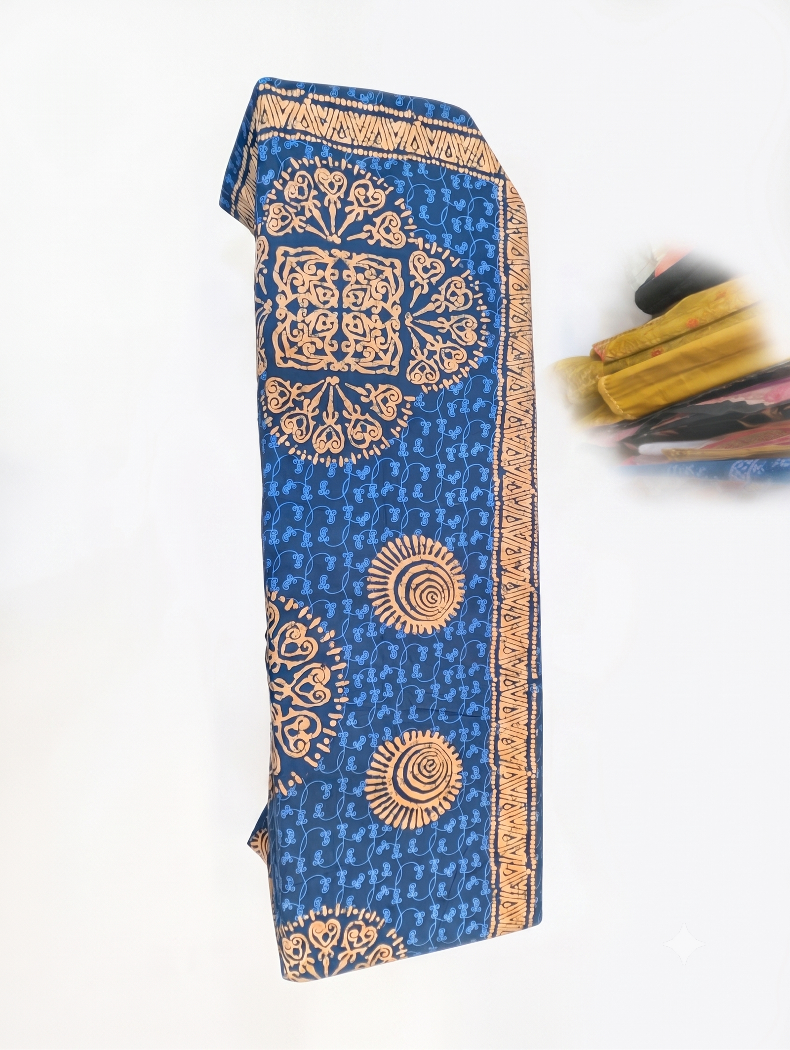 INDIGO COTTON QUEEN SIZE BEDDING SET WITH MANDALA-STYLE MEDALLION MOTIF (100 X 108) - Image 3